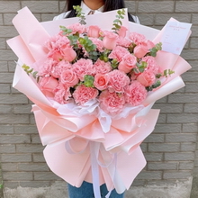 33 Stems of Mixed Pink Carnations & Pink Roses
