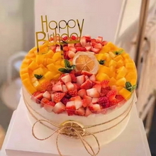 Round Fruit Cake