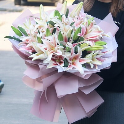19 Stems of Multi-bloom Pink Lilies