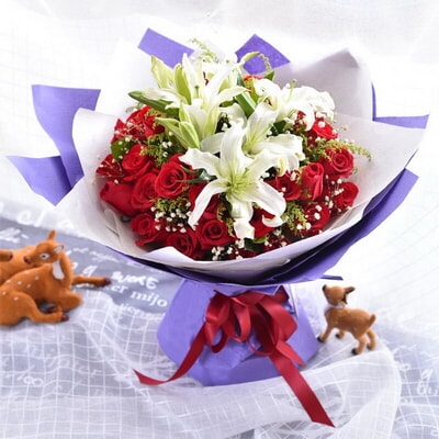 33 Stems of Red Roses & 2 Stems of Multi-bloom White Lilies