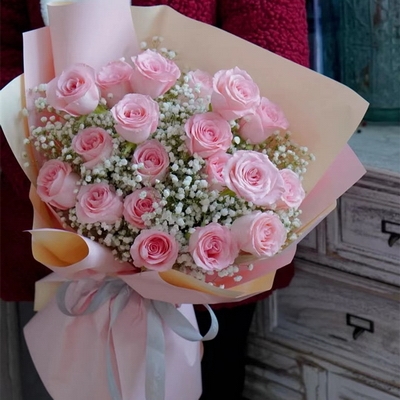 19 Stems of Diana Pink Roses