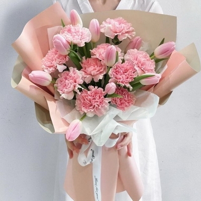 10 Stems of Pink Carnations & 10 Stems of Pink Tulips
